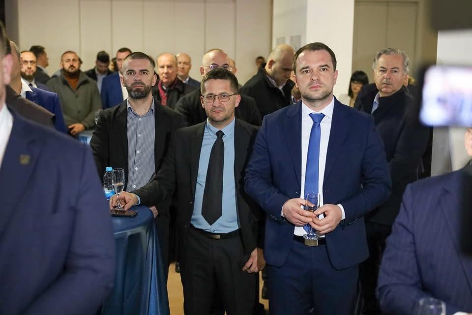 U organizaciji Vlade Unsko-sanskog kantona i Gradske uprave Bihaća večeras je u Gradskoj galeriji u Bihaću upriličen prijem u povodu 1. marta, Dana nezavisnosti Bosne i Hercegovine.