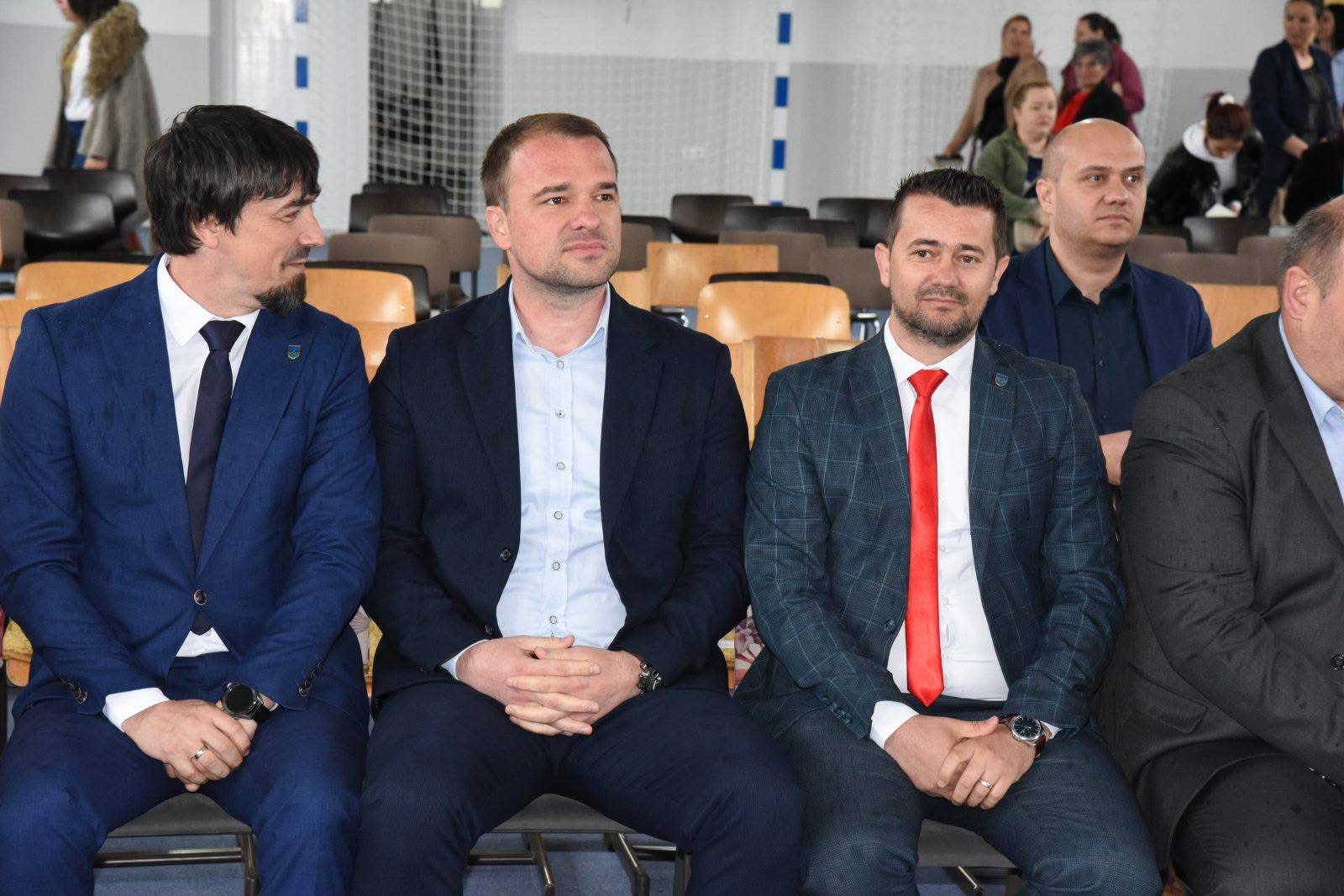 Svečano otvorena fiskulturna sala u OŠ “Sead Ćehić” Grahovo u Velikoj Kladuši